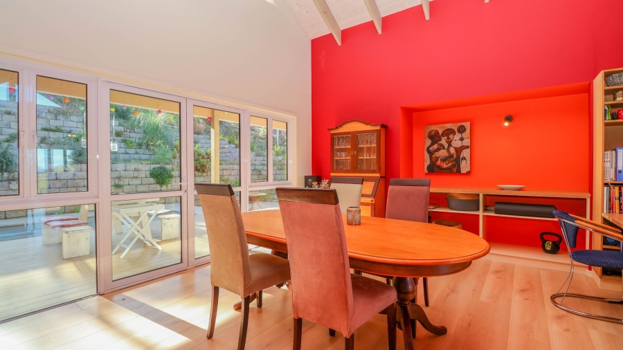 5 Bedroom Property for Sale in Narnia Western Cape